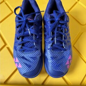 Women’s Yonex Badminton Shoes